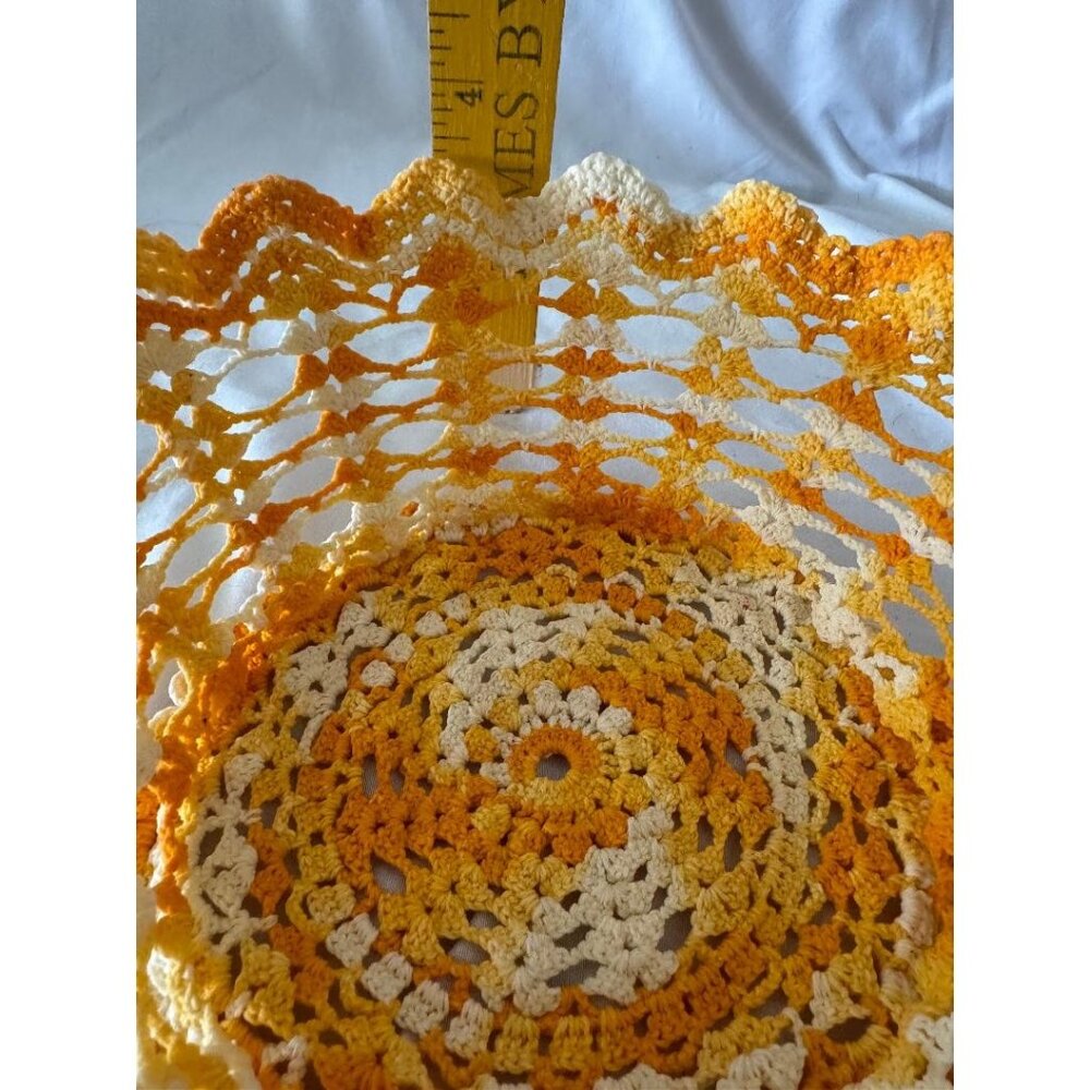 Handmade Crochet & Starched Lace Bowl With Scalloped Edge In Yellow & White